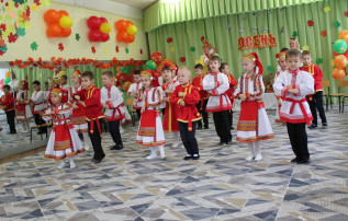 Осенние утренники в детском саду Осенние утренники в детском саду.